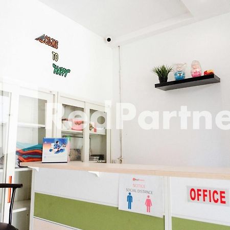 Happy Inn Puspo Mitra Reddoorz Jomblang Екстериор снимка